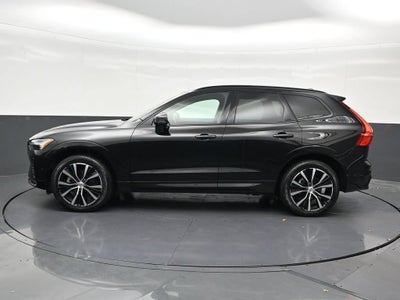 2024 Volvo XC60 Plus Dark Theme