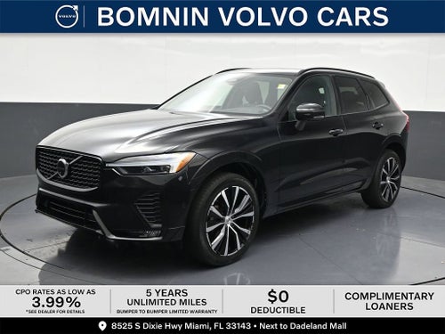 2024 Volvo XC60 Plus Dark Theme