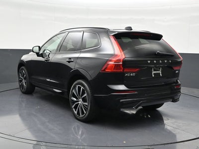 2024 Volvo XC60 Plus Dark Theme