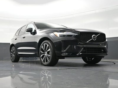 2024 Volvo XC60 Plus Dark Theme