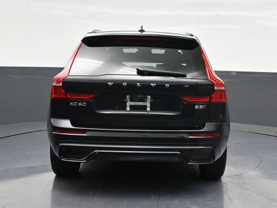 2024 Volvo XC60 Plus Dark Theme