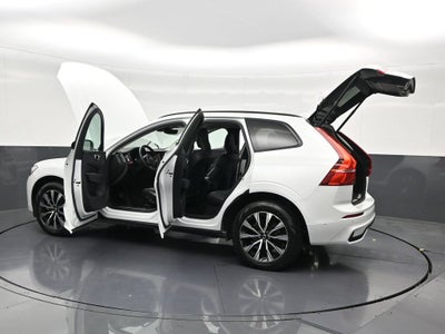 2024 Volvo XC60 Plus Dark Theme