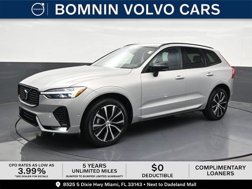 2024 Volvo XC60 B5 Plus Dark Theme