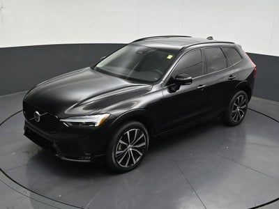2024 Volvo XC60 Plus Dark Theme
