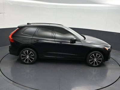 2024 Volvo XC60 Plus Dark Theme