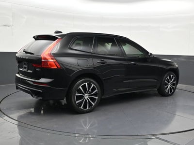 2024 Volvo XC60 Plus Dark Theme