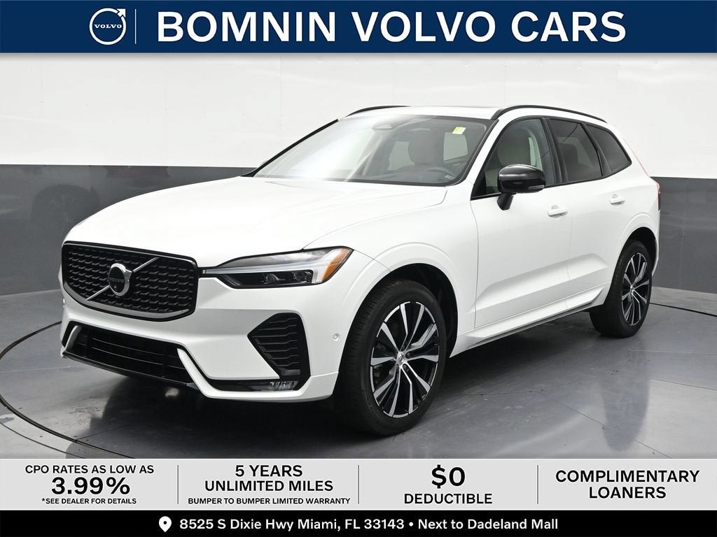 2024 Volvo XC60 B5 Plus Dark Theme