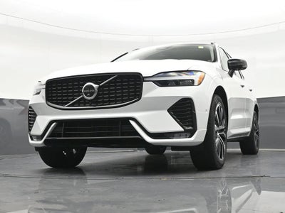 2024 Volvo XC60 B5 Plus Dark Theme
