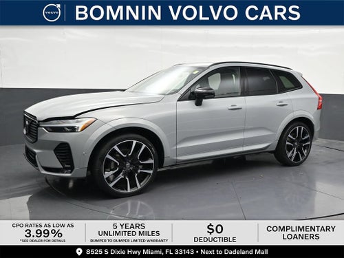2024 Volvo XC60 B5 Ultimate Dark Theme