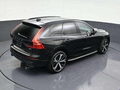 2022 Volvo XC60 R-Design