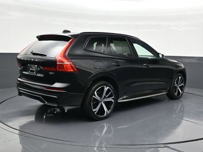 2022 Volvo XC60 R-Design