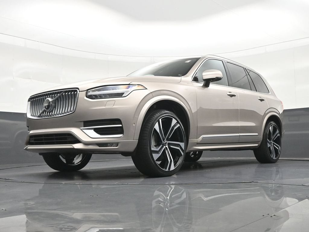 2025 Volvo XC90 B5 Ultra