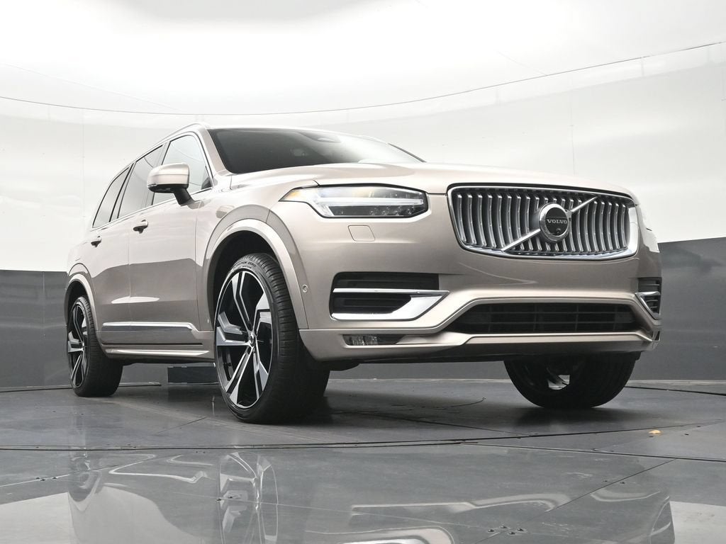 2025 Volvo XC90 B5 Ultra