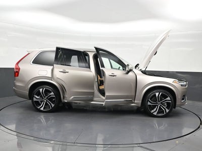 2025 Volvo XC90 B5 Ultra