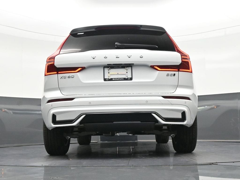 2026 Volvo XC60 Core