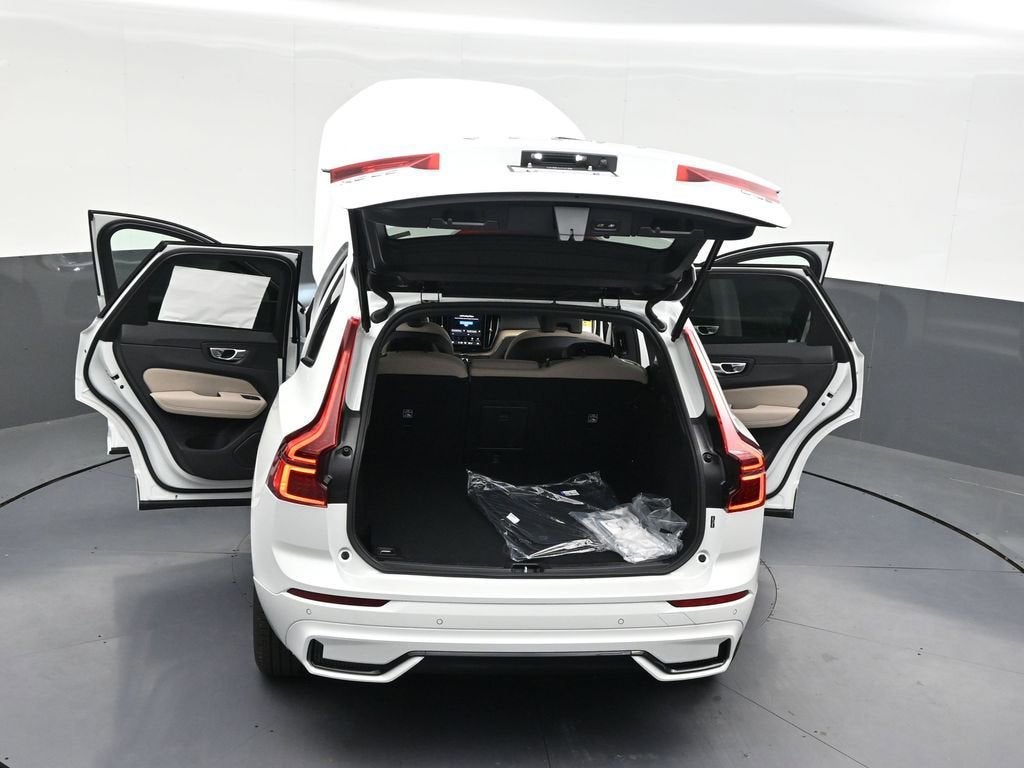 2026 Volvo XC60 Core