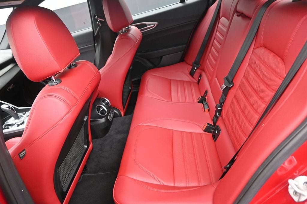 2025 Alfa Romeo Giulia RWD
