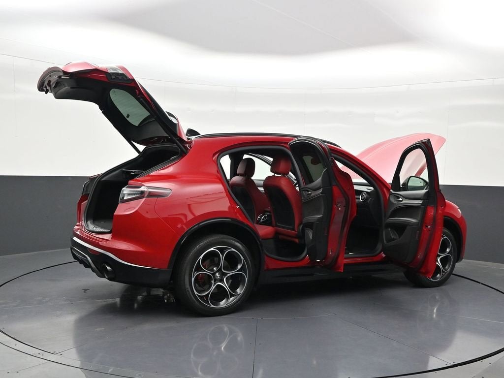 2024 Alfa Romeo Stelvio Veloce