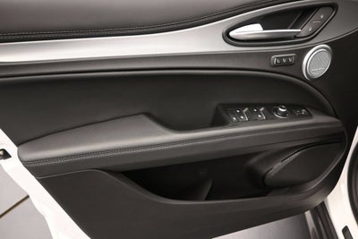 2024 Alfa Romeo Stelvio Ti AWD