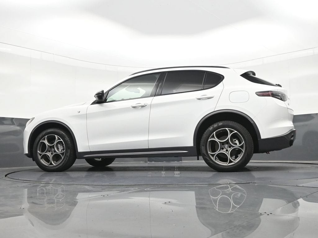 2024 Alfa Romeo Stelvio Ti AWD