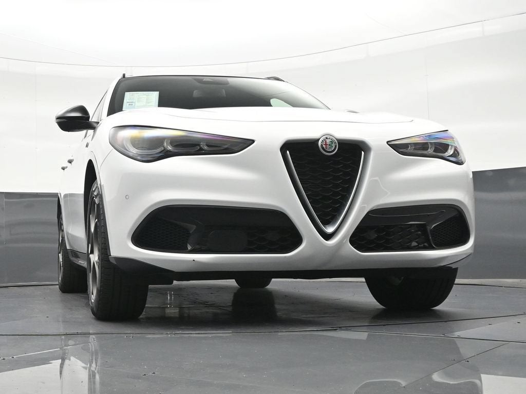 2024 Alfa Romeo Stelvio Ti AWD