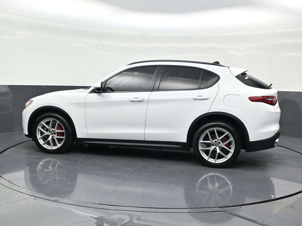 2019 Alfa Romeo Stelvio Ti Sport