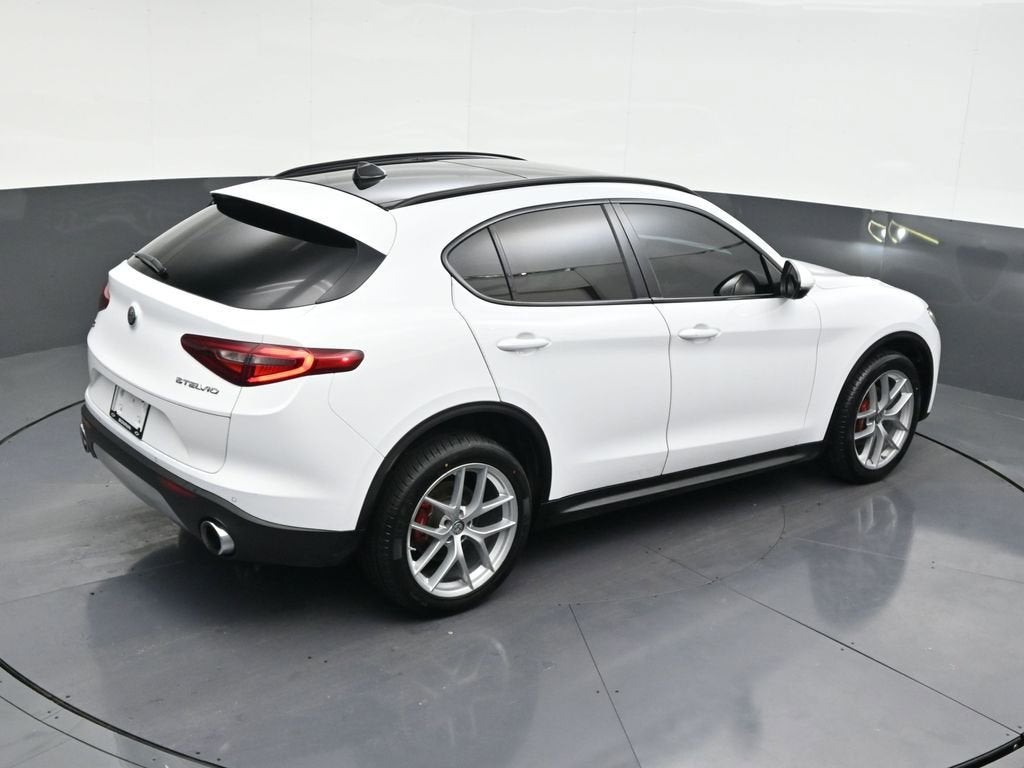 2019 Alfa Romeo Stelvio Ti Sport