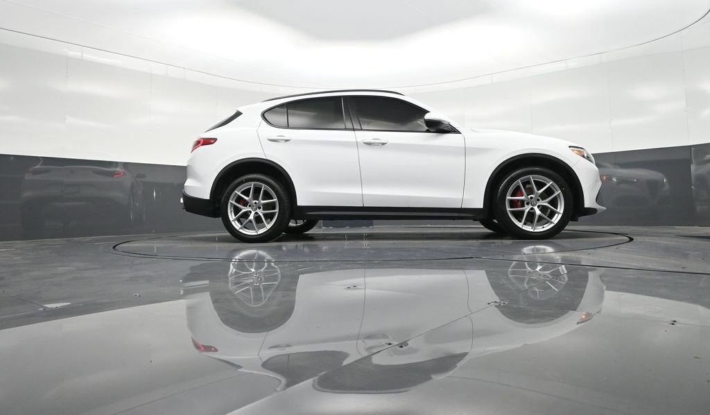 2019 Alfa Romeo Stelvio Ti Sport