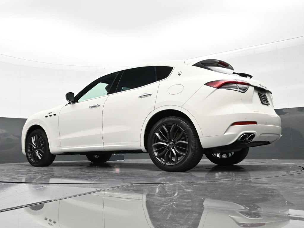 2024 Maserati Levante GT Ultima