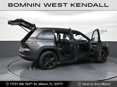 2023 Jeep Grand Cherokee Altitude