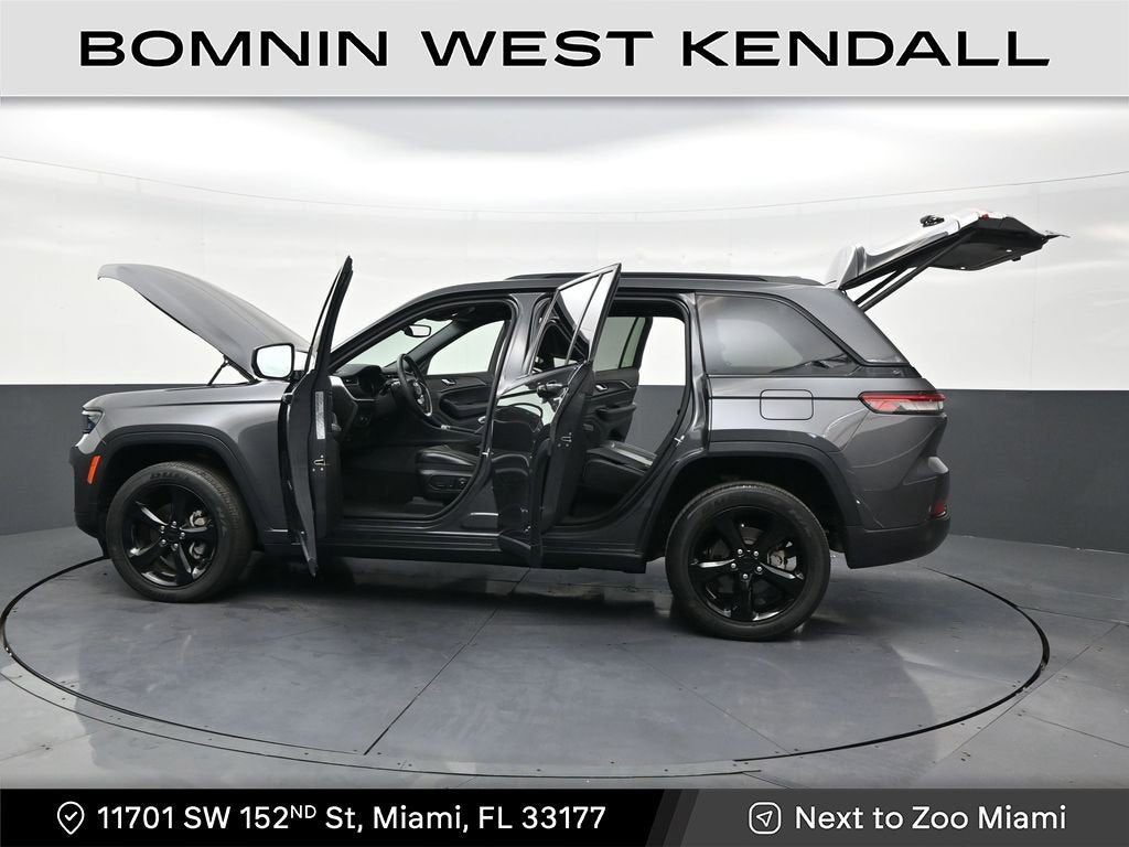 2023 Jeep Grand Cherokee Altitude