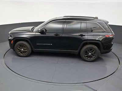 2024 Jeep Grand Cherokee Laredo X