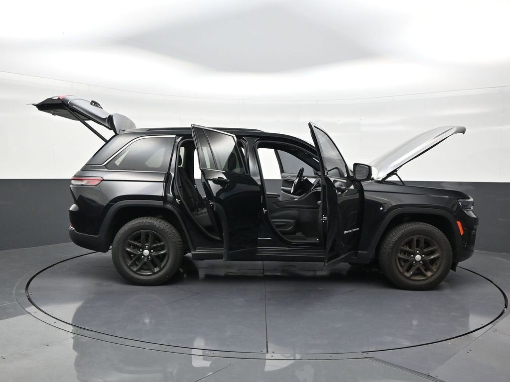 2024 Jeep Grand Cherokee Laredo X