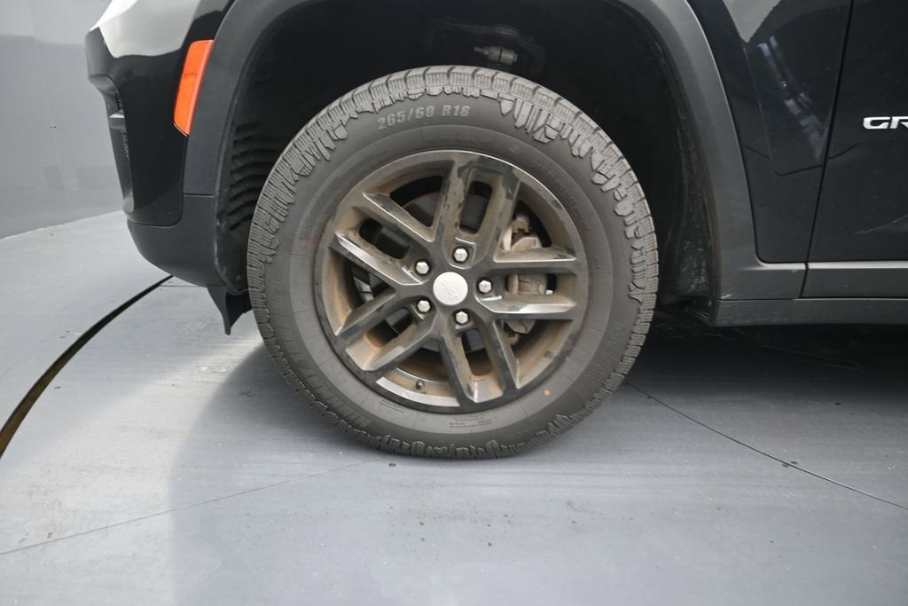 2024 Jeep Grand Cherokee Laredo X