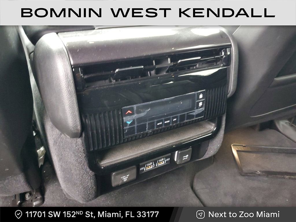 2023 Jeep Wagoneer 4DR 4WD