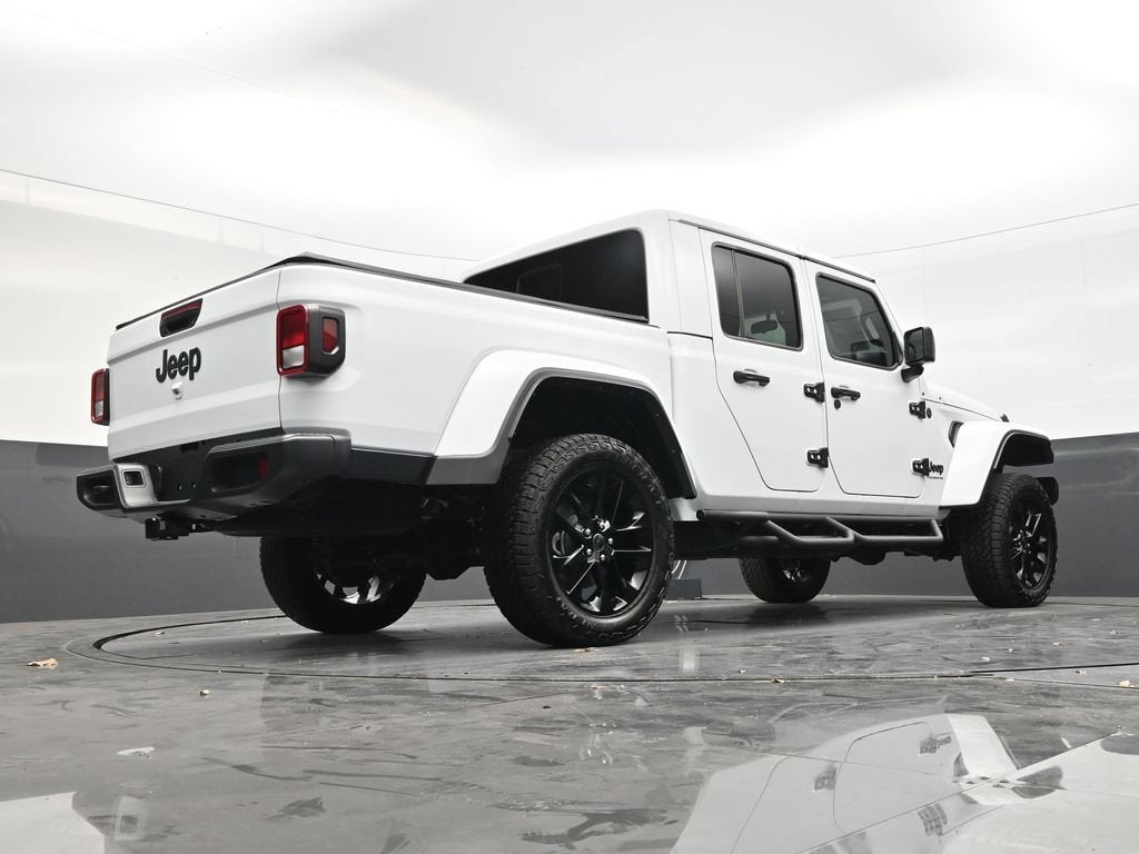 2025 Jeep Gladiator Nighthawk