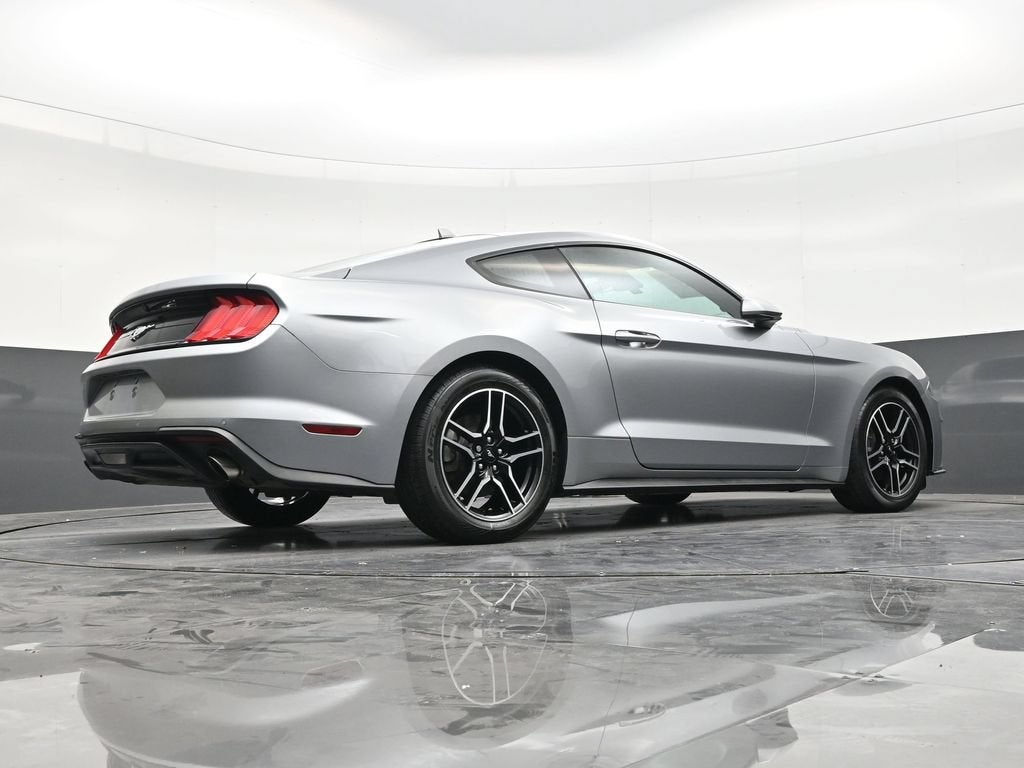2022 Ford Mustang EcoBoost Fastback