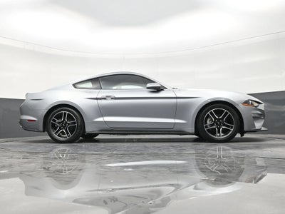 2022 Ford Mustang EcoBoost Fastback