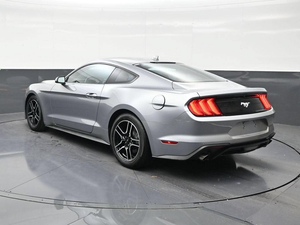 2022 Ford Mustang EcoBoost Fastback