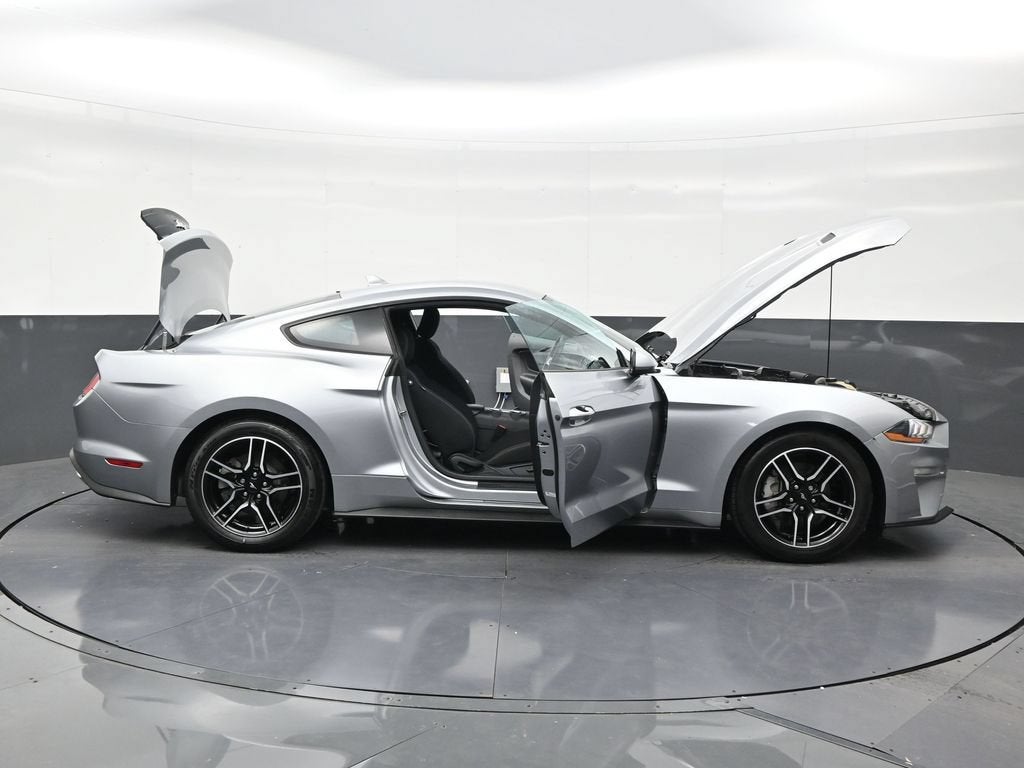 2022 Ford Mustang EcoBoost Fastback