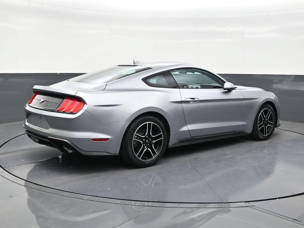 2022 Ford Mustang EcoBoost Fastback