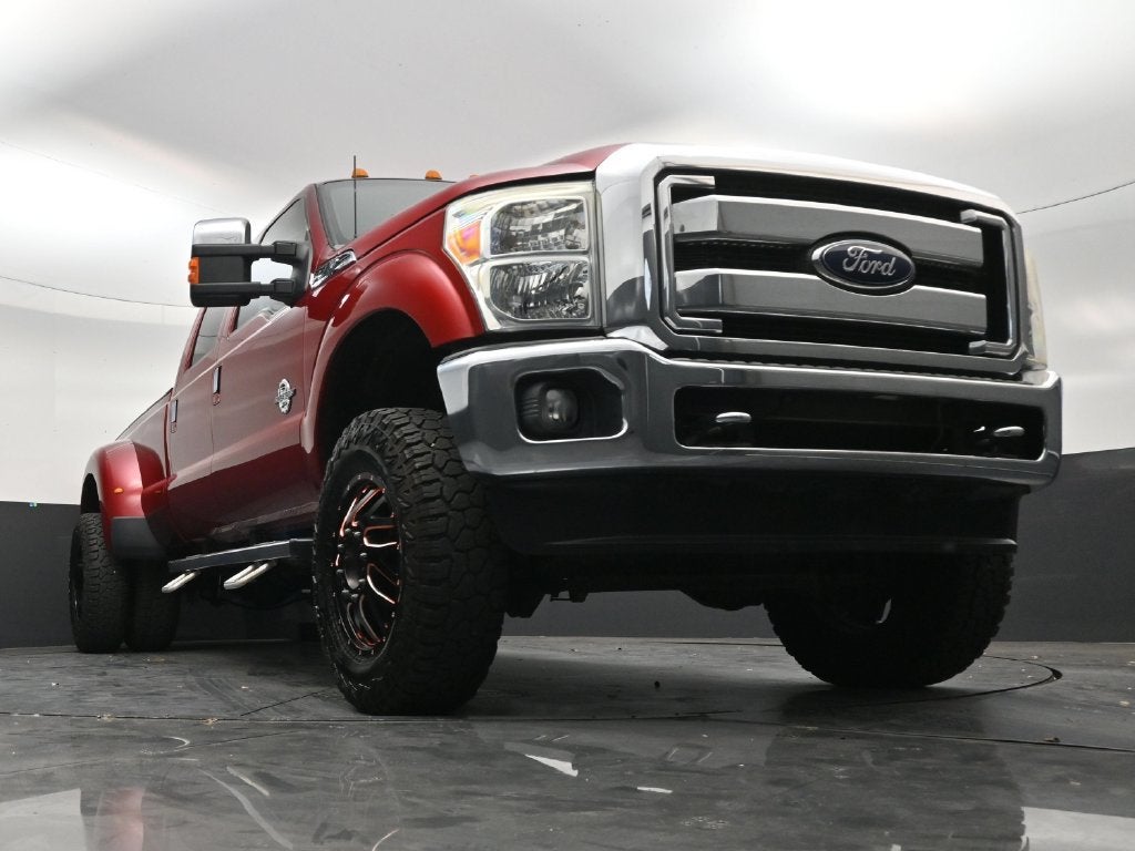 2015 Ford Super Duty F-350 DRW Lariat