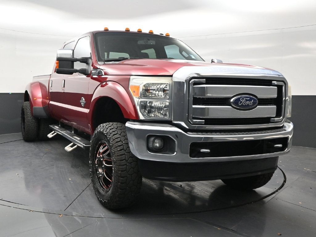 2015 Ford Super Duty F-350 DRW Lariat