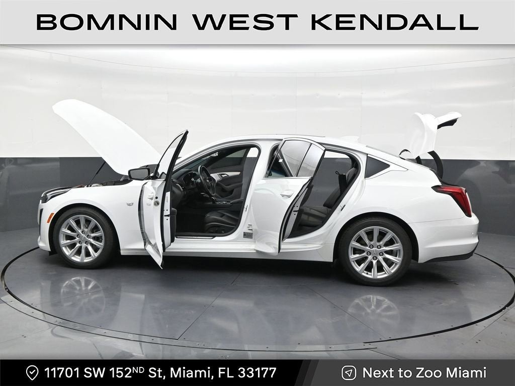 2022 Cadillac CT5 Luxury