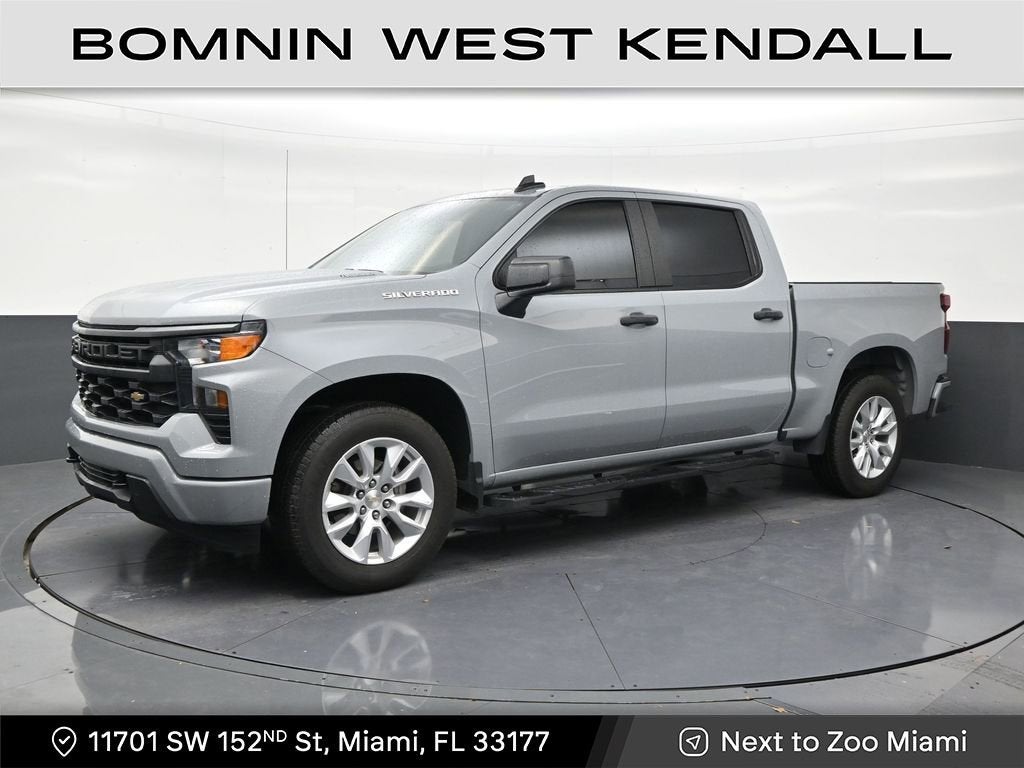 2024 Chevrolet Silverado 1500 Custom Crew Cab Short Box's photo