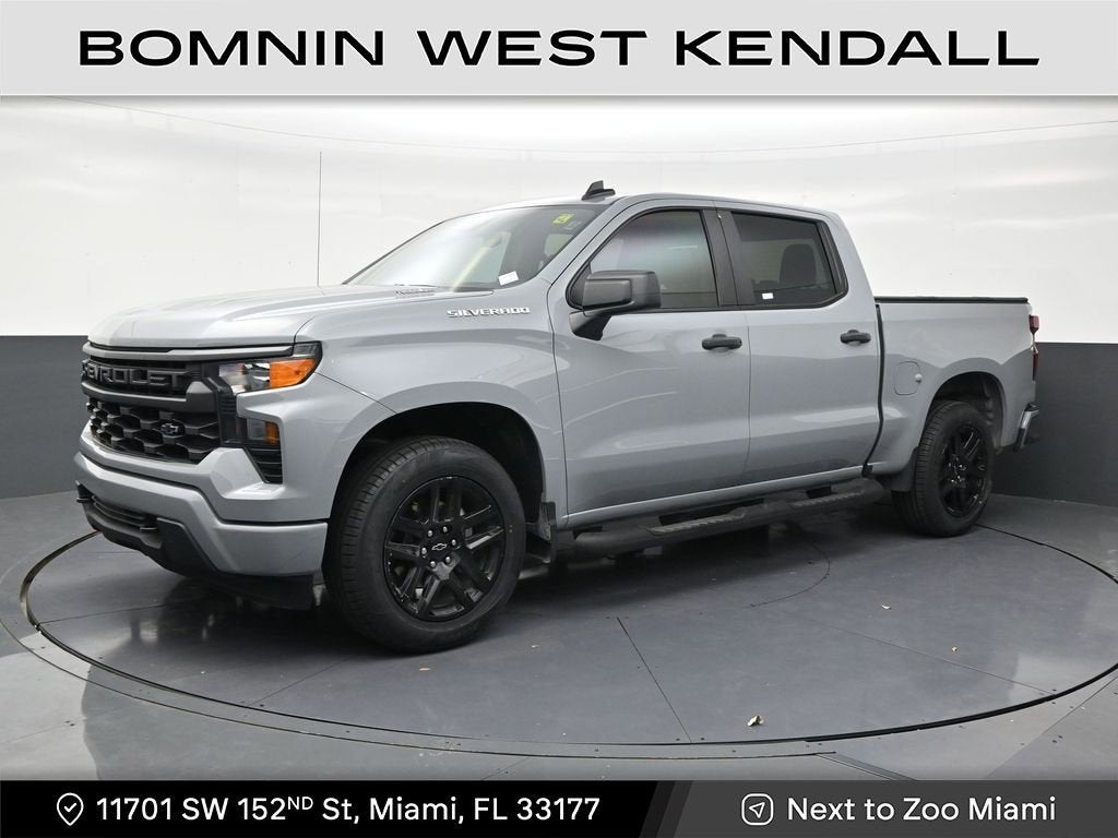 2025 Chevrolet Silverado 1500 Custom