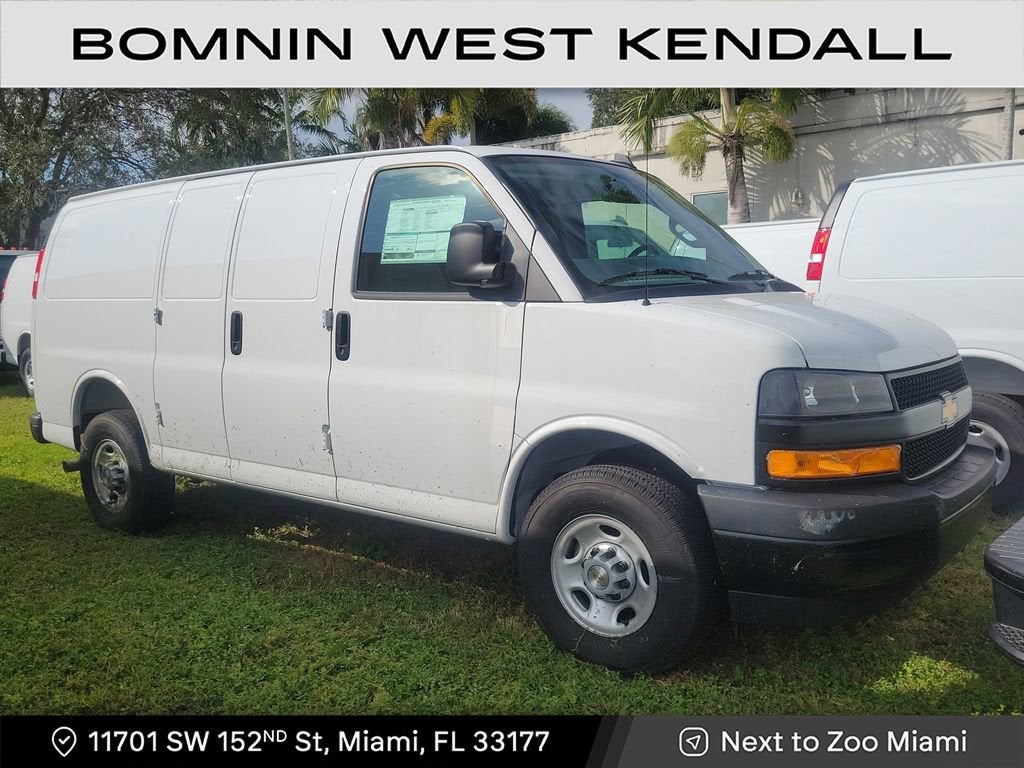 2025 Chevrolet Express Cargo 2500 WT