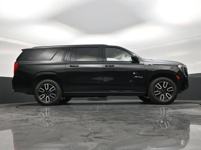 2022 GMC Yukon XL AT4