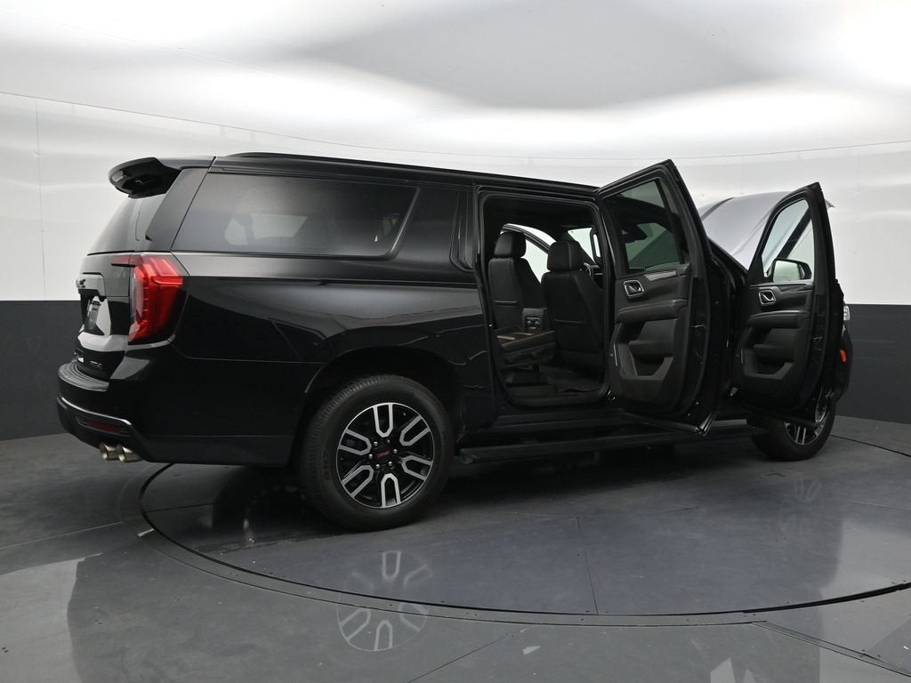 2022 GMC Yukon XL AT4