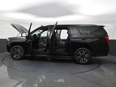 2022 GMC Yukon XL AT4